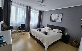 Top Central Stay - Cozy Bedroom & Kitchen In The Heart Of The City And Hauptbahnhof
